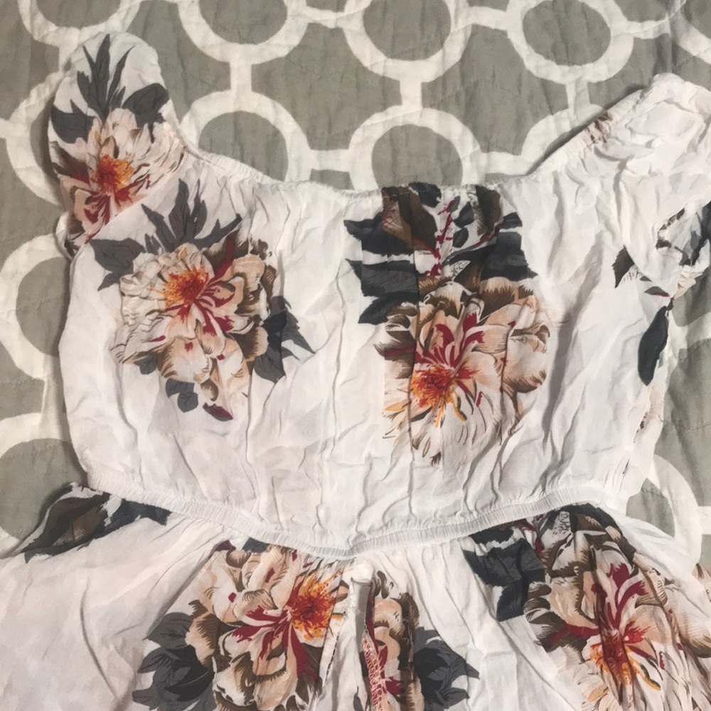 FLORAL ROMPER DRESS😍 - Picture 2 of 4